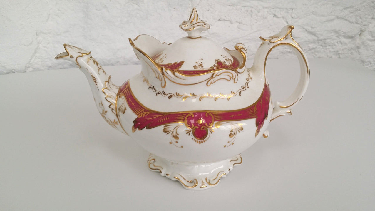 Large 31 piece Coalport Tea/Coffee Service