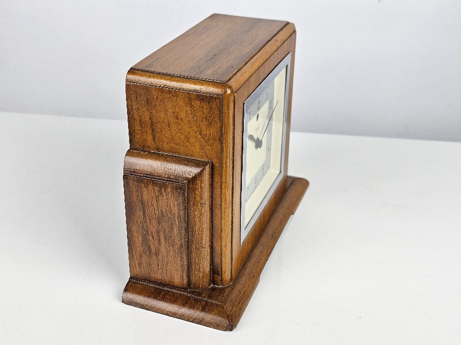 Temco Working Electric Clock