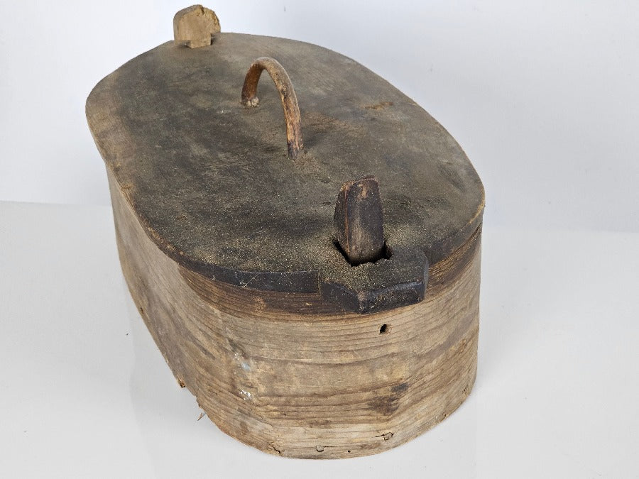 Norwegian bentwood box