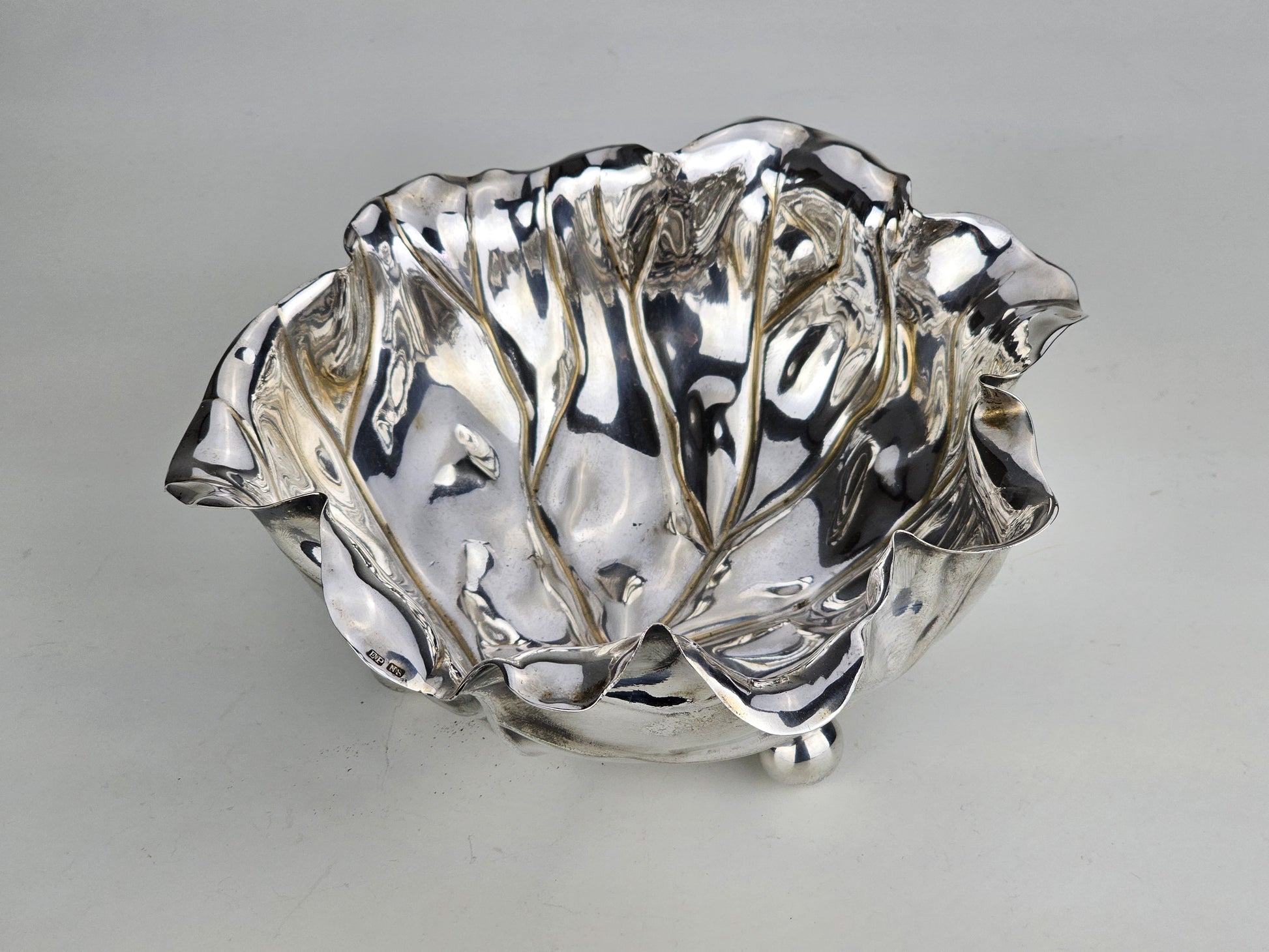 mid century centrepiece bowl of lotus leaf