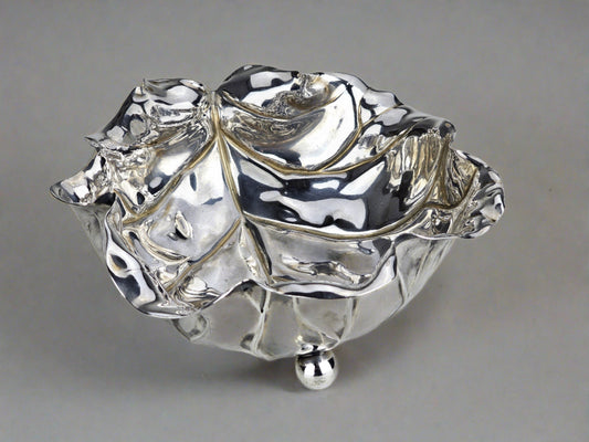 centrepiece bowl of lotus leaf