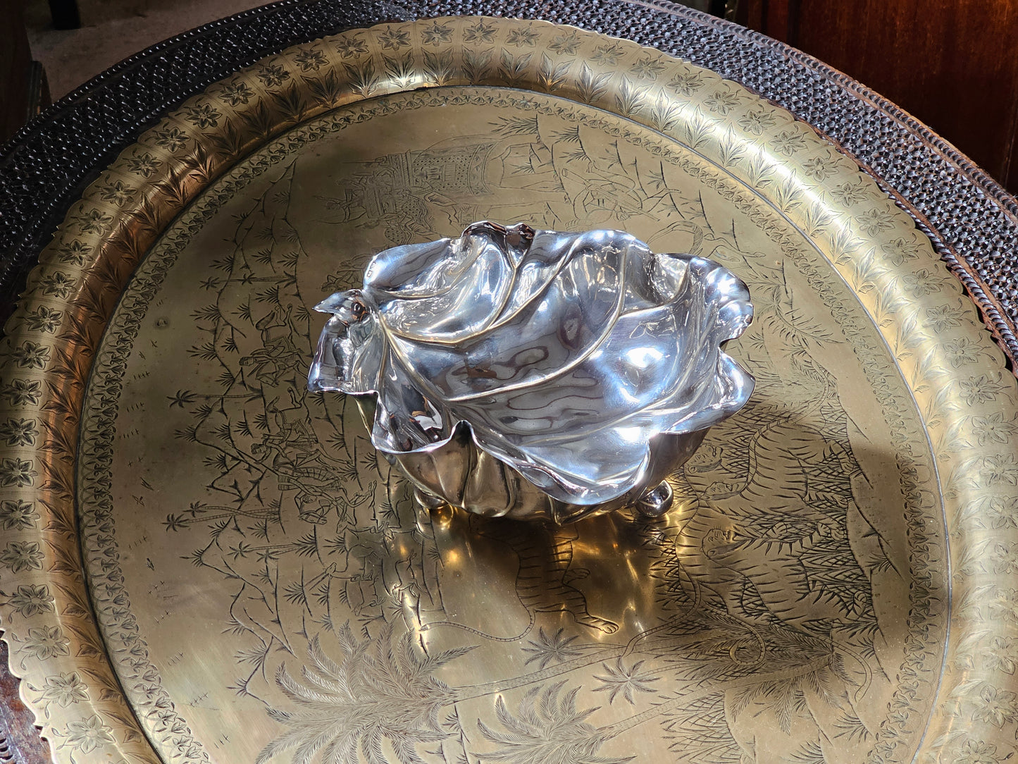 Centrepiece Lotus Leaf Bowl - Mid Century