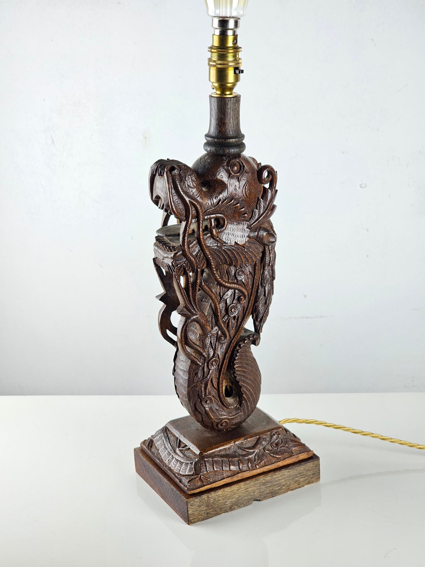 Carved Shenlong Dragon Table Lamp