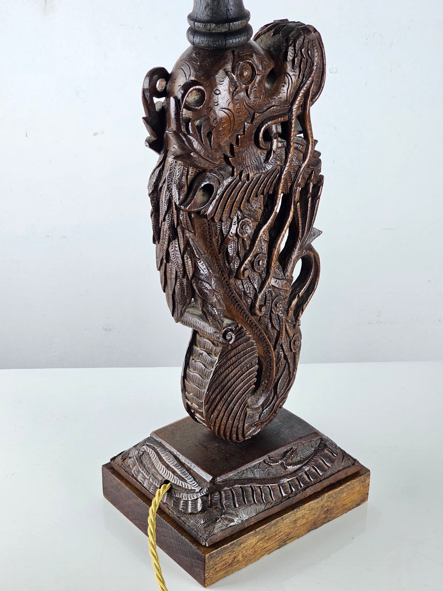 Carved Shenlong Dragon Table Lamp