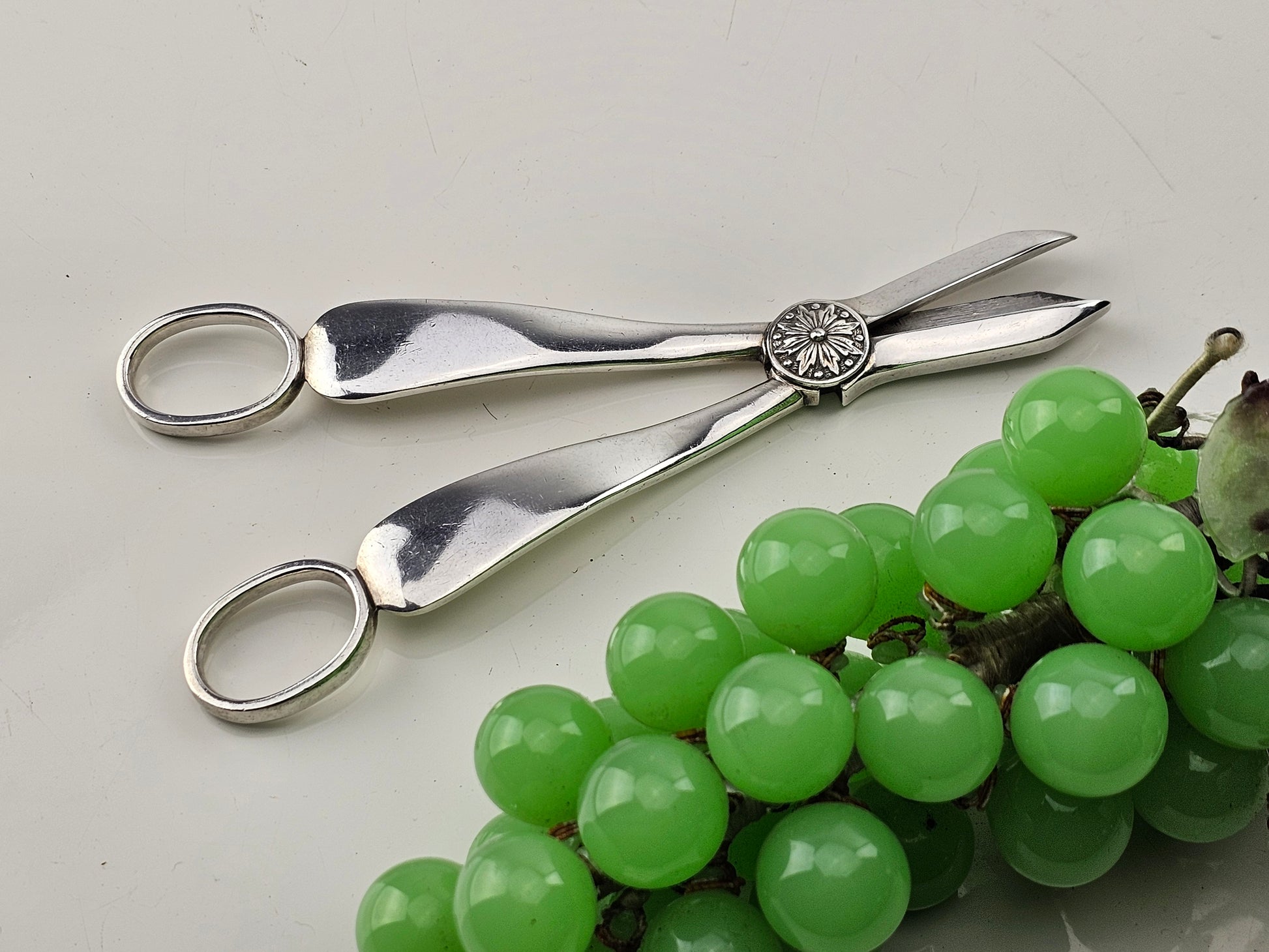 grape shears Mappin & Webb