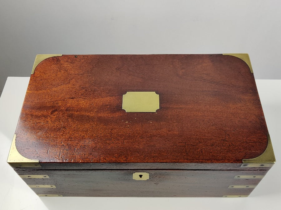 Military Campaign Writing Box/Slope