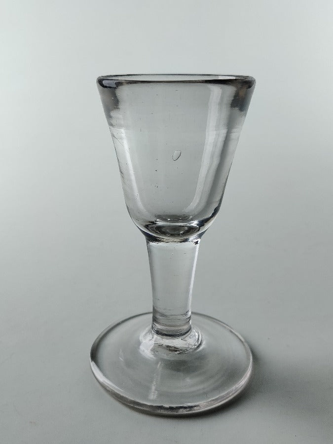 deceptive toastmasters glass