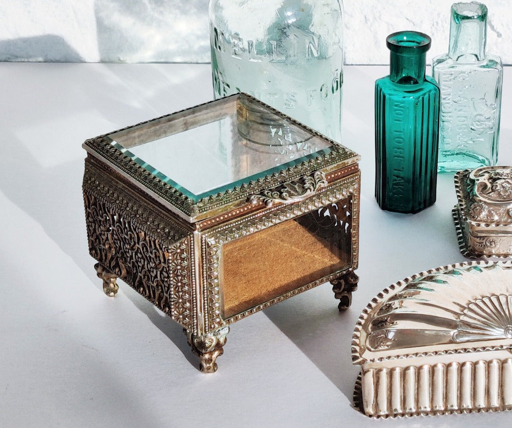 Trinket/Casket Box - French