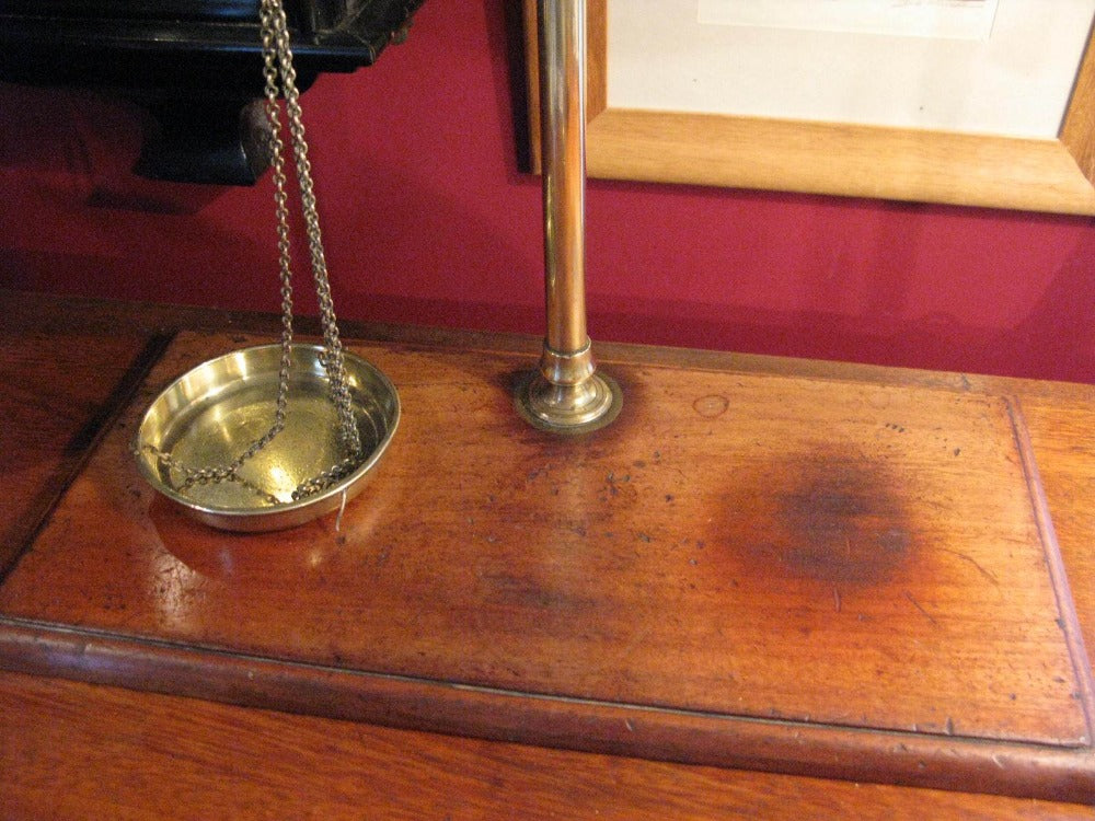 Apothecary or Kitchen Scales