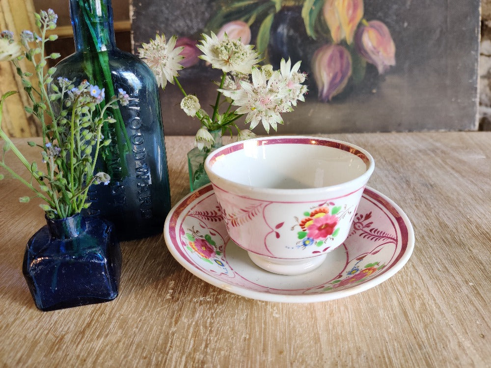 Lustre Tea Bowl & Saucer
