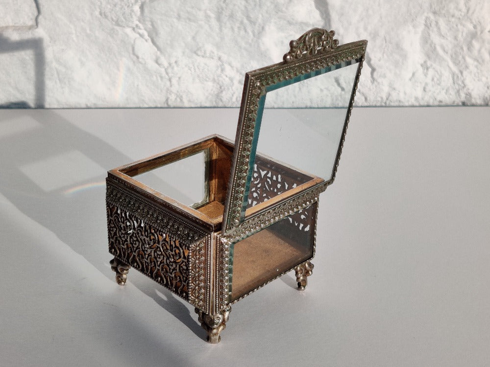 Trinket/Casket Box - French