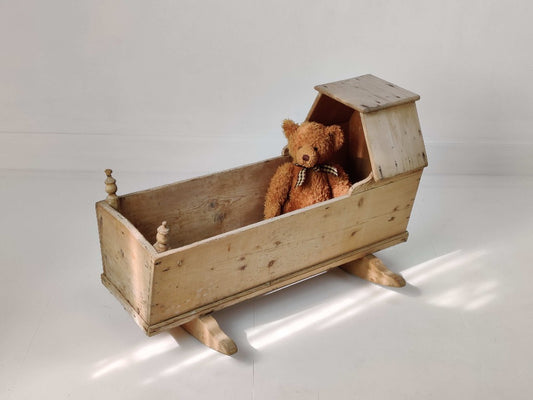 Pine Cradle-Crib