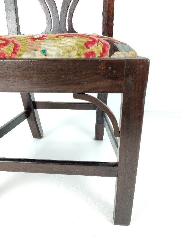 straight leg chair