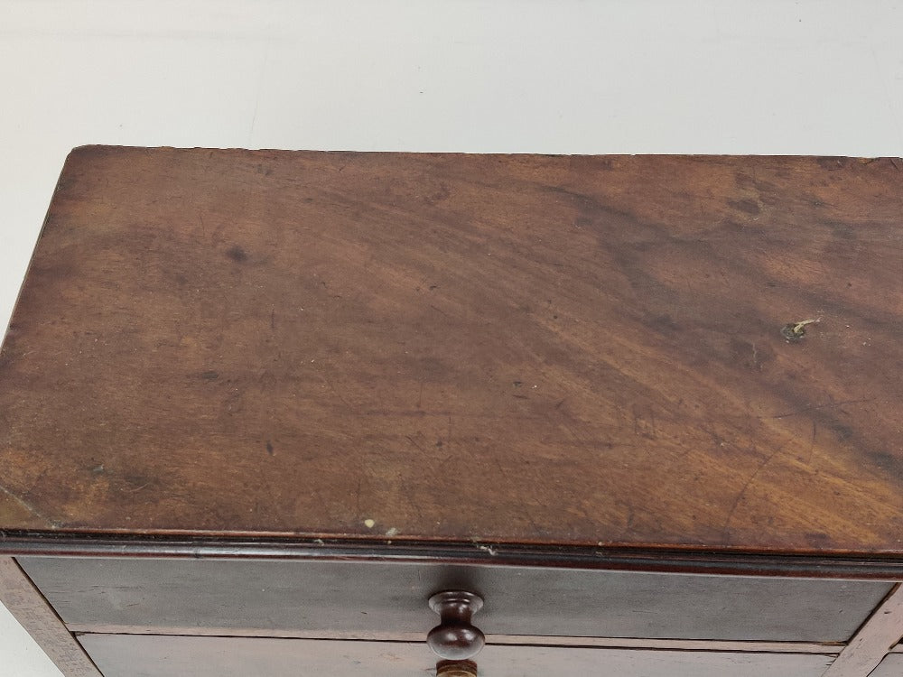 Shop Counter set of Drawers