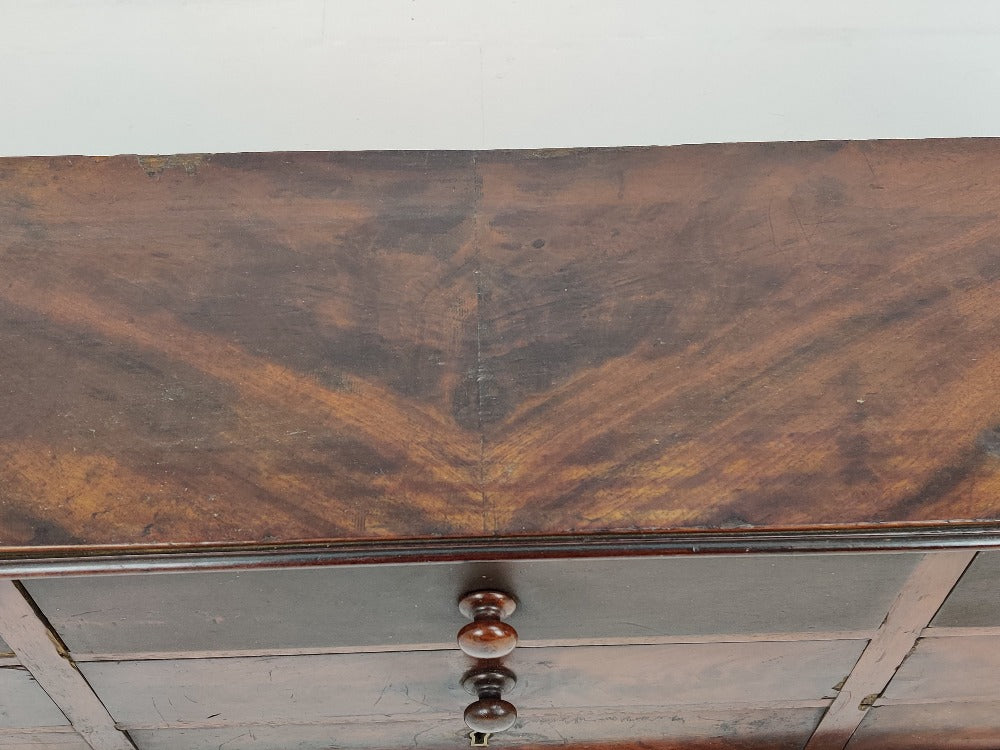 Shop Counter set of Drawers