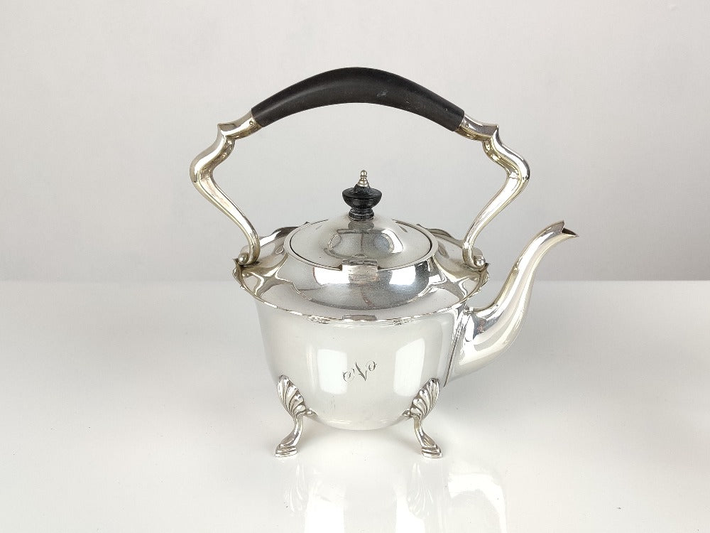 silver spirit kettle