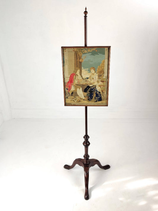 Antique pole screen