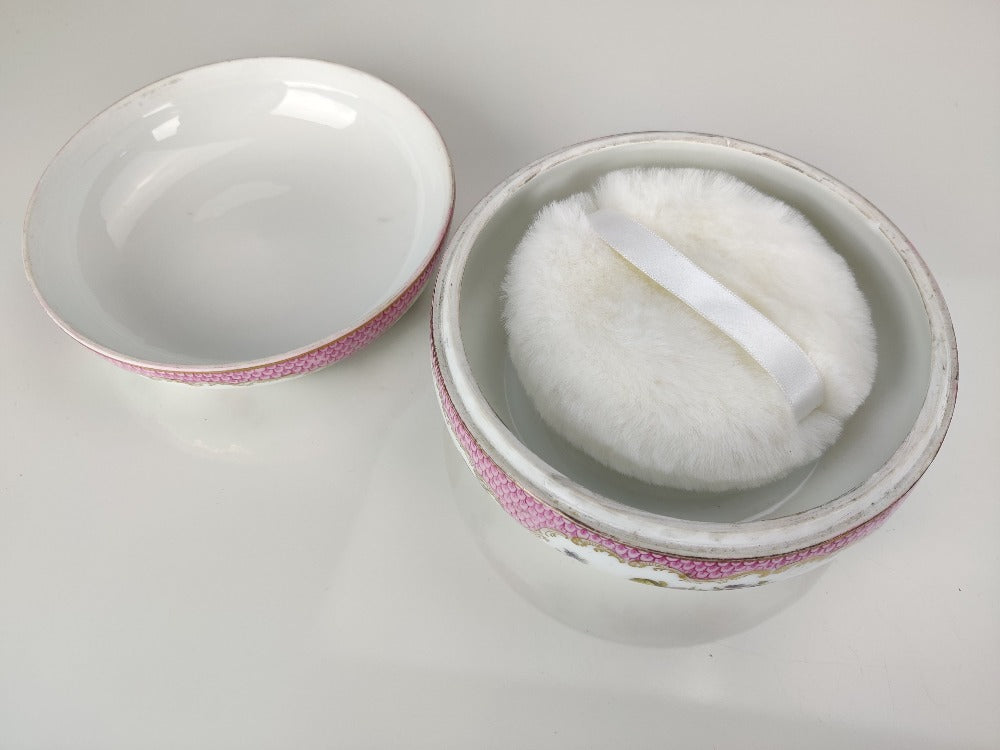 Porcelain Powder Bonbonière Dish