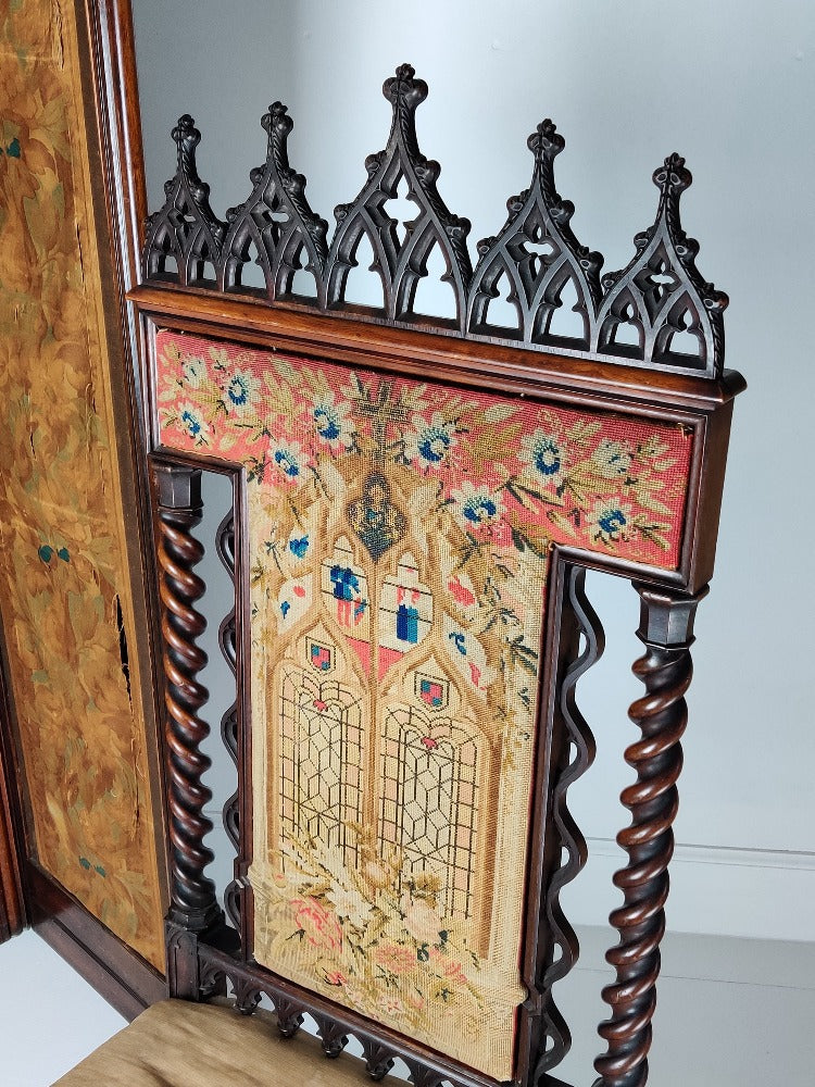 Chair Gothic Revival - Throne