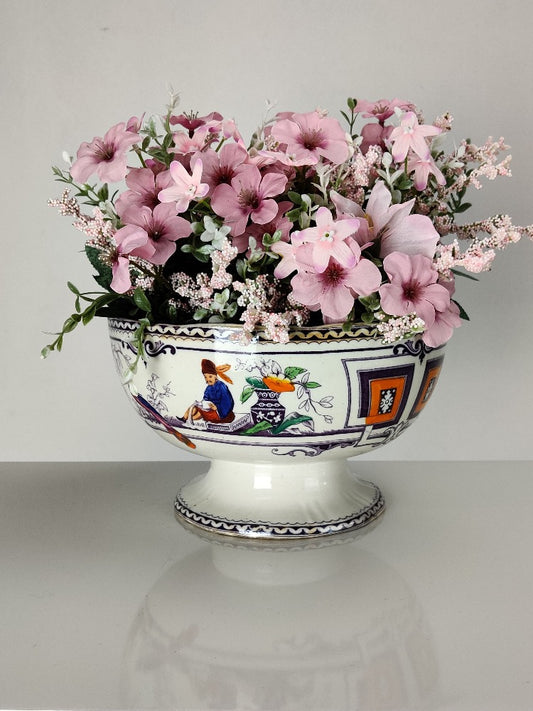 Jardinière plant pot