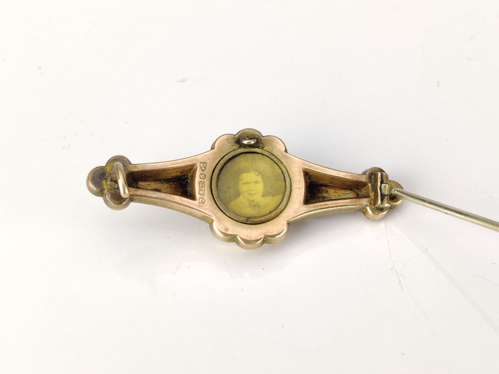 Gold Locket Brooch - Sweet Heart