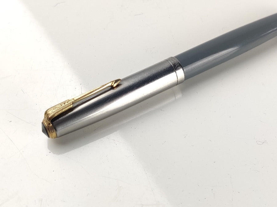 Parker 51 Vacumatic Fountain Pen - Rare