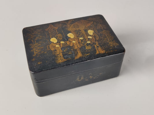 Gilt & Black Lacquer Box