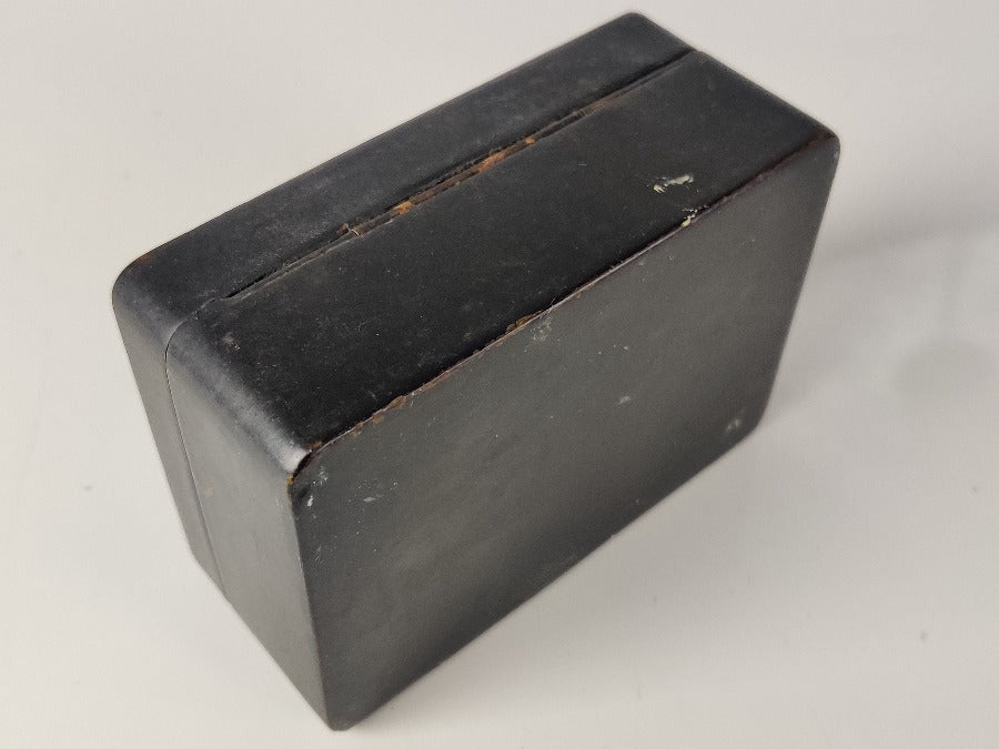 Gilt & Black Lacquer Box
