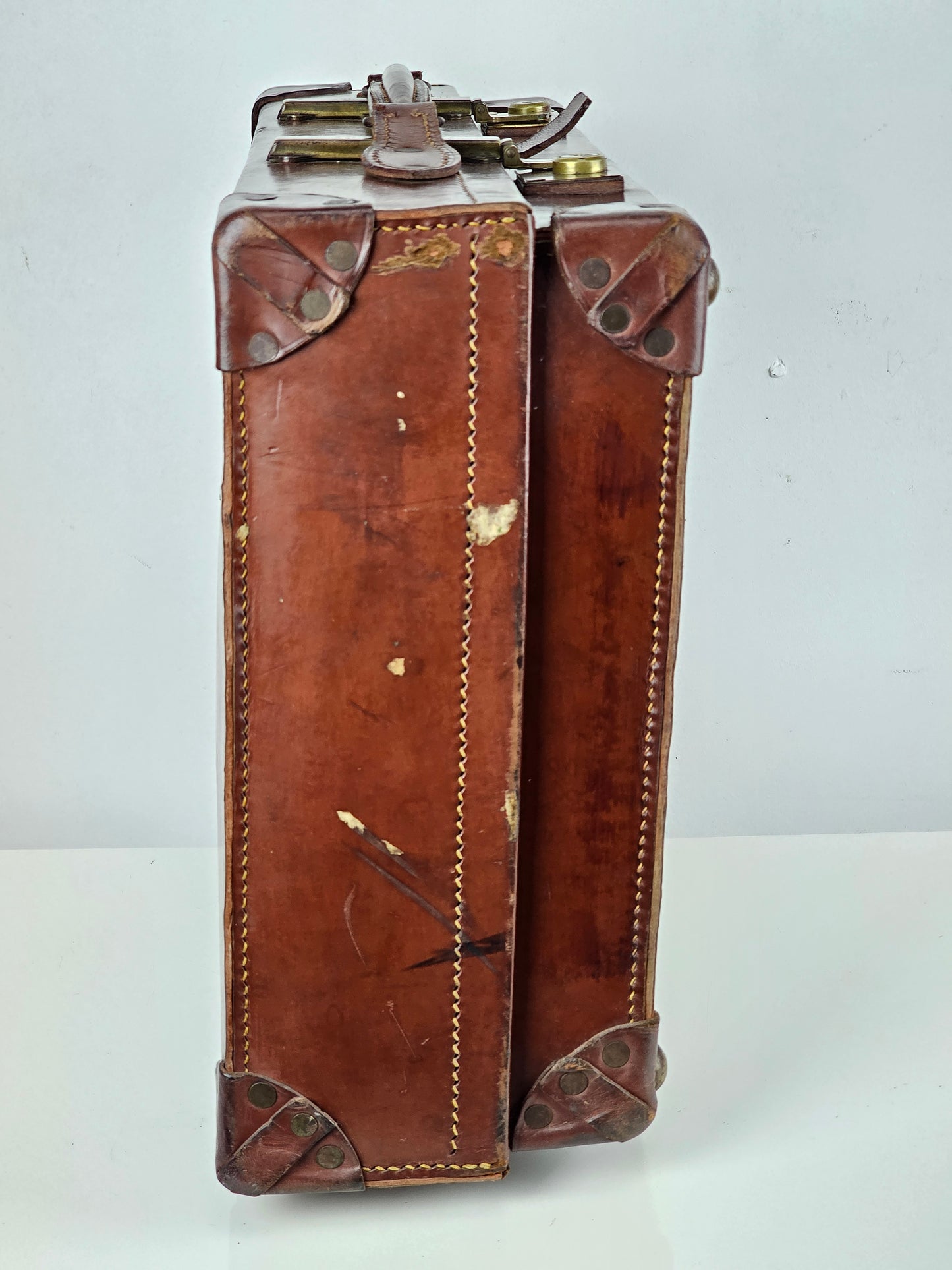 Antique Leather Expanding Suitcase