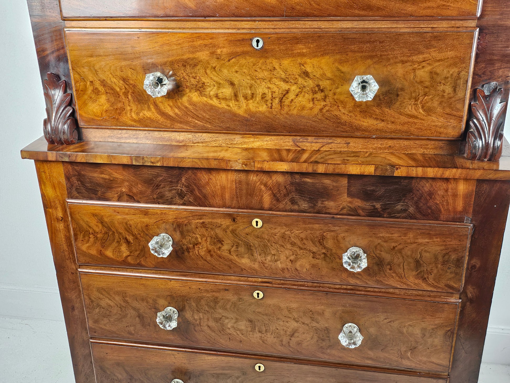 antique chest of drawers