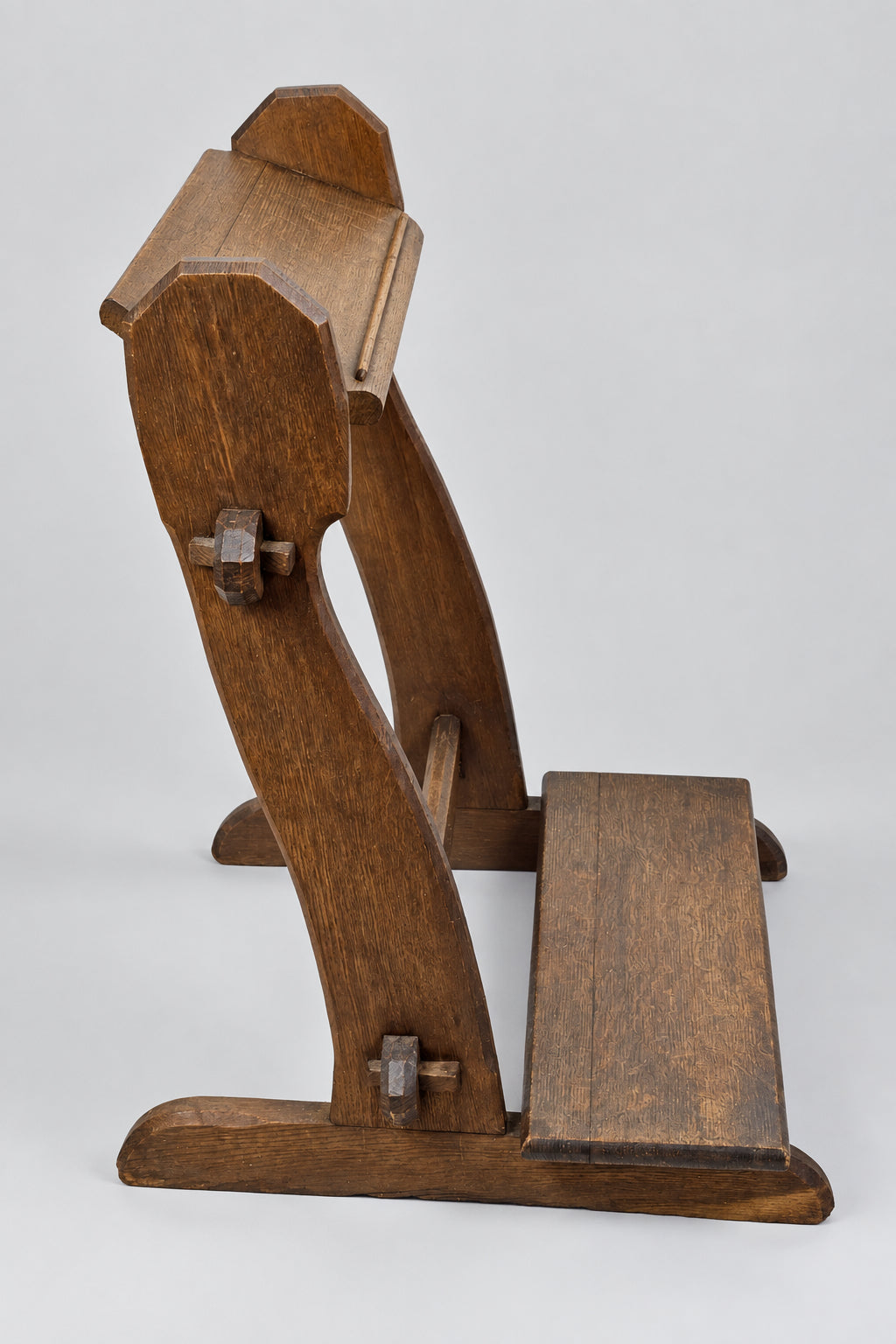 oak prayer bench