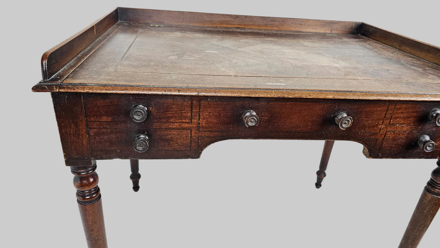 Georgian Wash Stand/Table