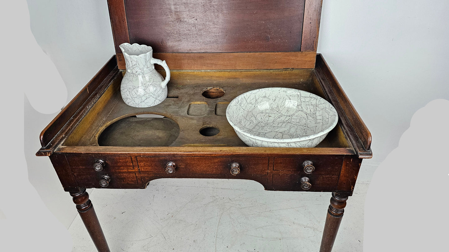 Georgian Wash Stand/Table