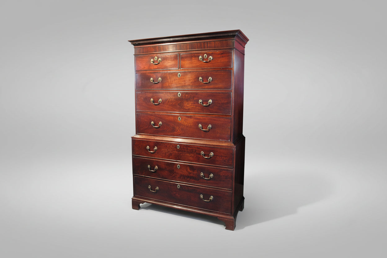 Georgian Chest of drawers