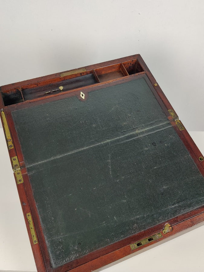 Military Campaign Writing Box/Slope