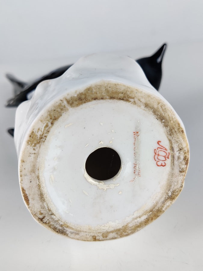 Porcelain Magpie Bird Figurine