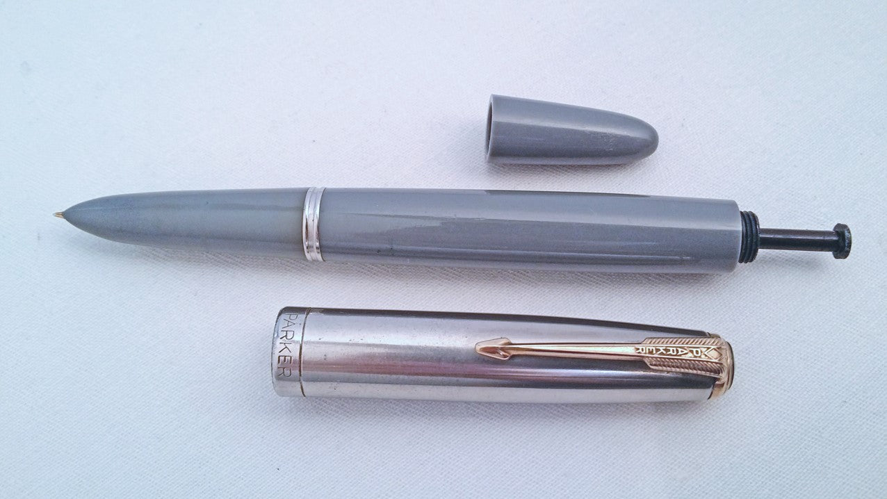 Parker 51 Vacumatic Fountain Pen - Rare