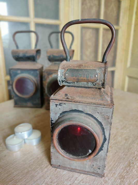 vintage road lamp Bomton Birmingham
