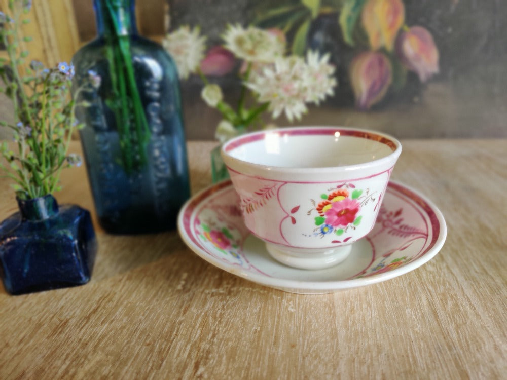 Vintage Lustre Tea Bowl & Saucer
