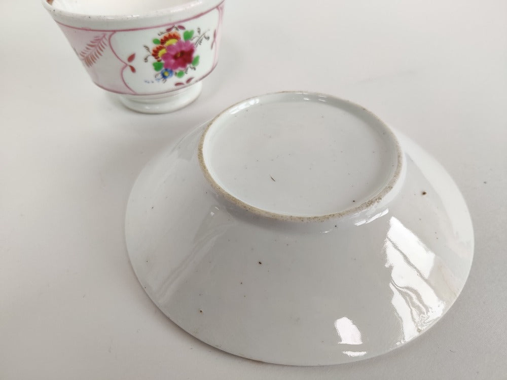 Tea Bowl & Saucer - Lustre