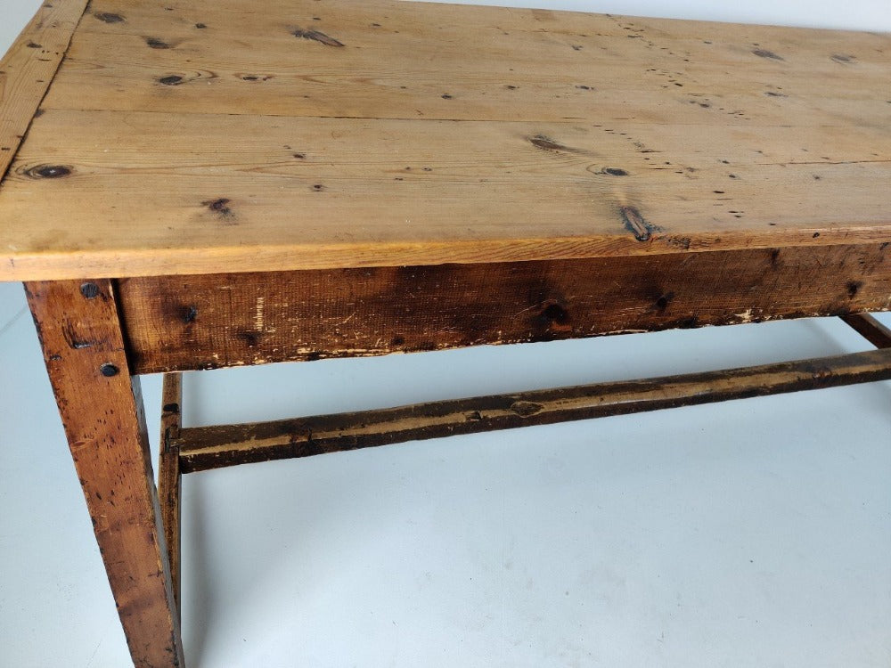 Kitchen Table - Scrubbed Topped