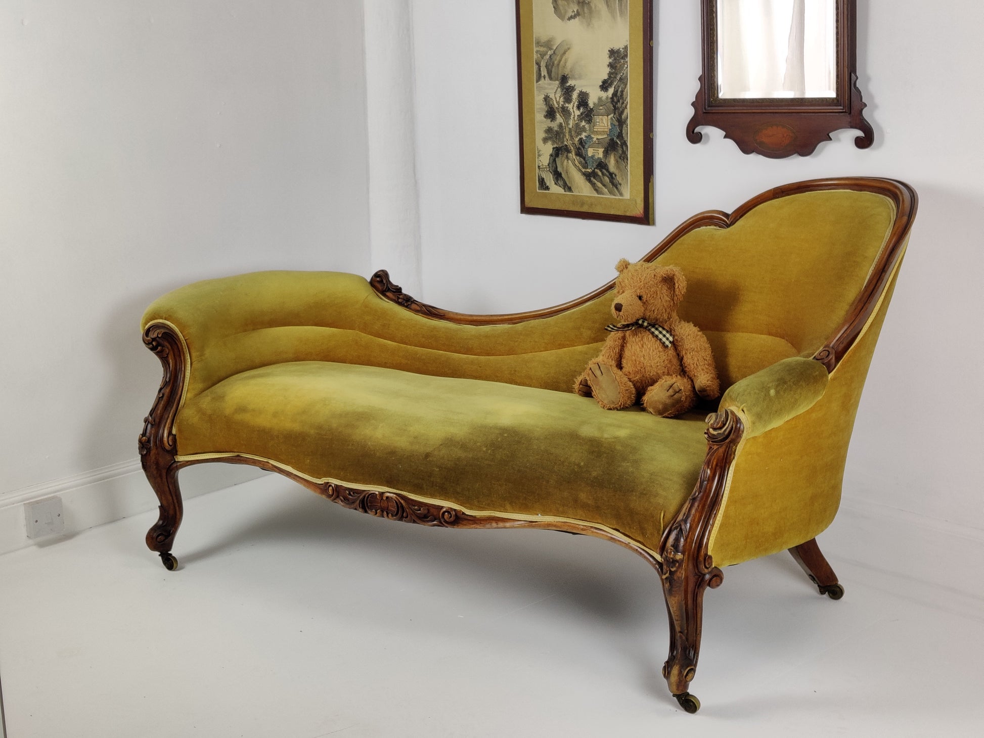 Chaise longue