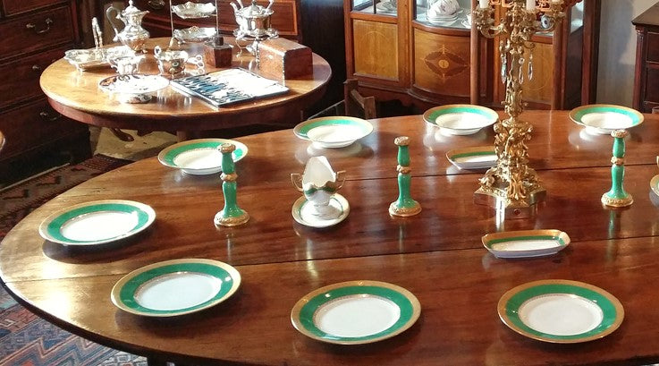 Antique dinner outlet service